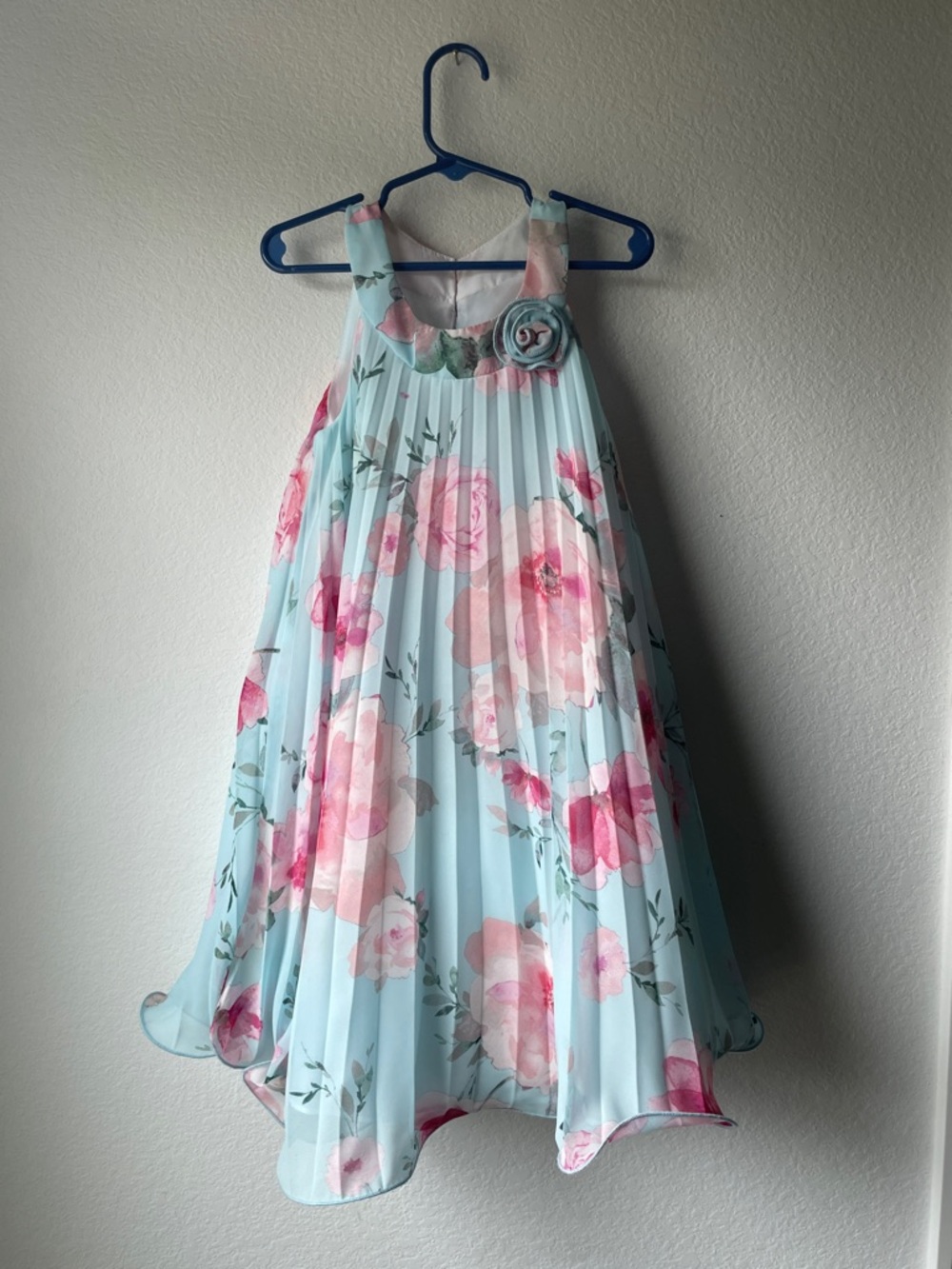 Girls' Light Blue Floral Pleated Party Dress with Rosette